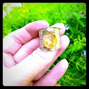 Sterling Silver Yellow Apatite ring. Size 8.5